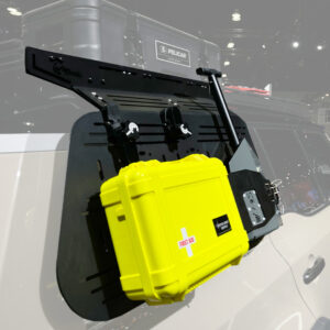 GX550 Prinsu Rear Window Accessory Panel